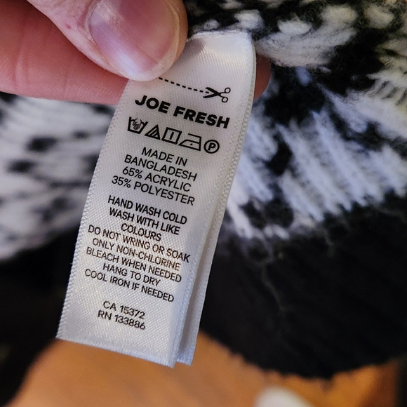 Joe Fresh Long Cozy Sweater - Picture 2 of 3